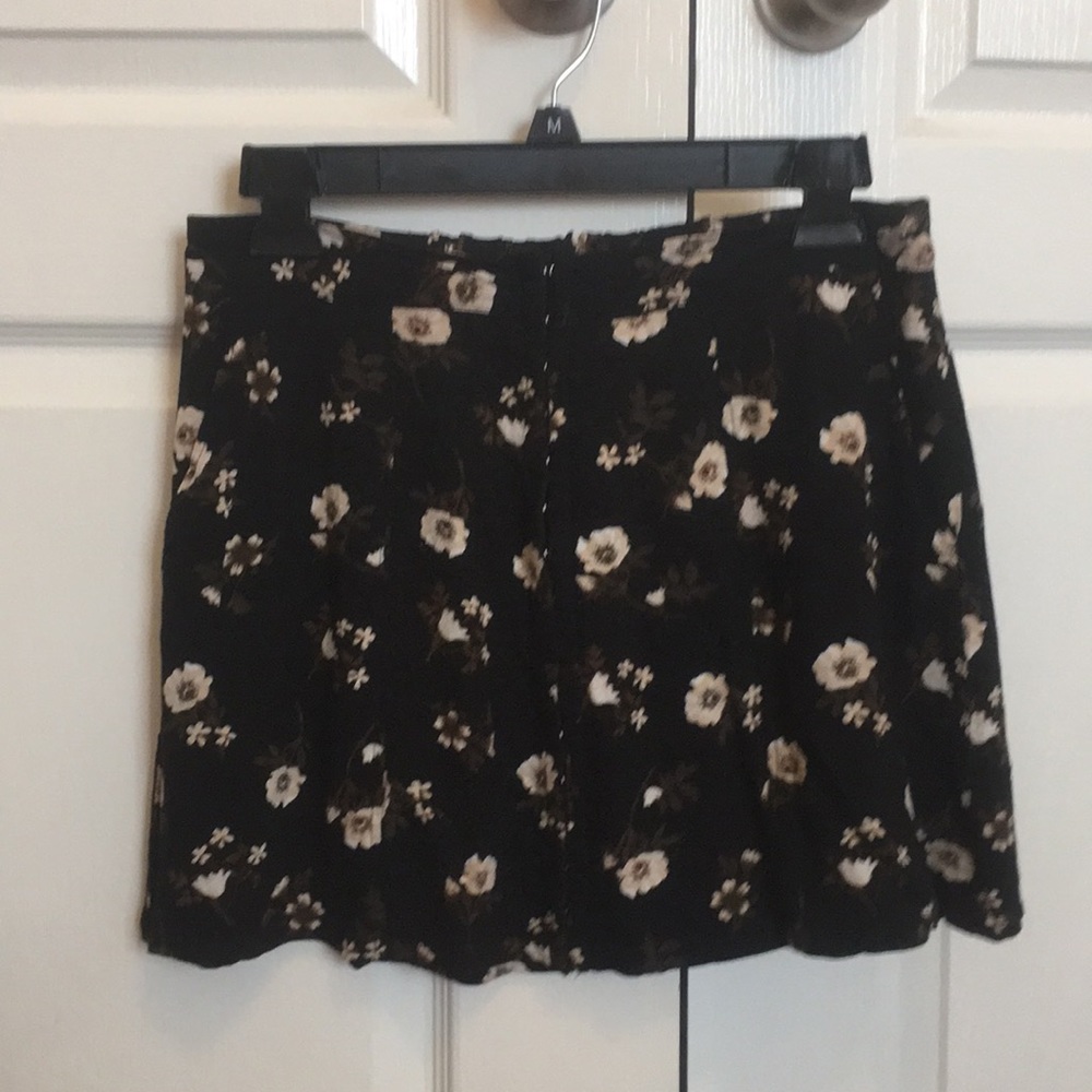 kendall and kylie skirt
